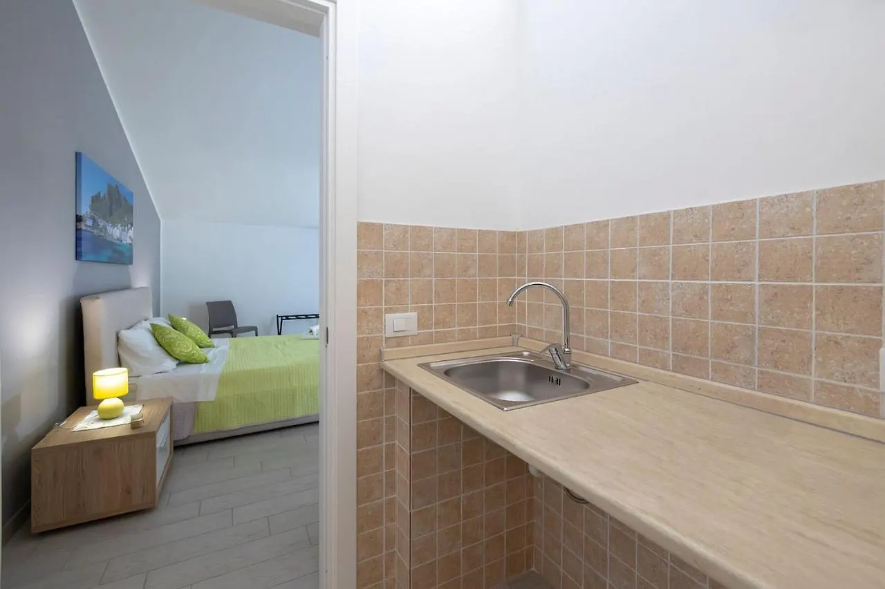 Bed and Breakfast Brezza Salina Torre Nubia Italien