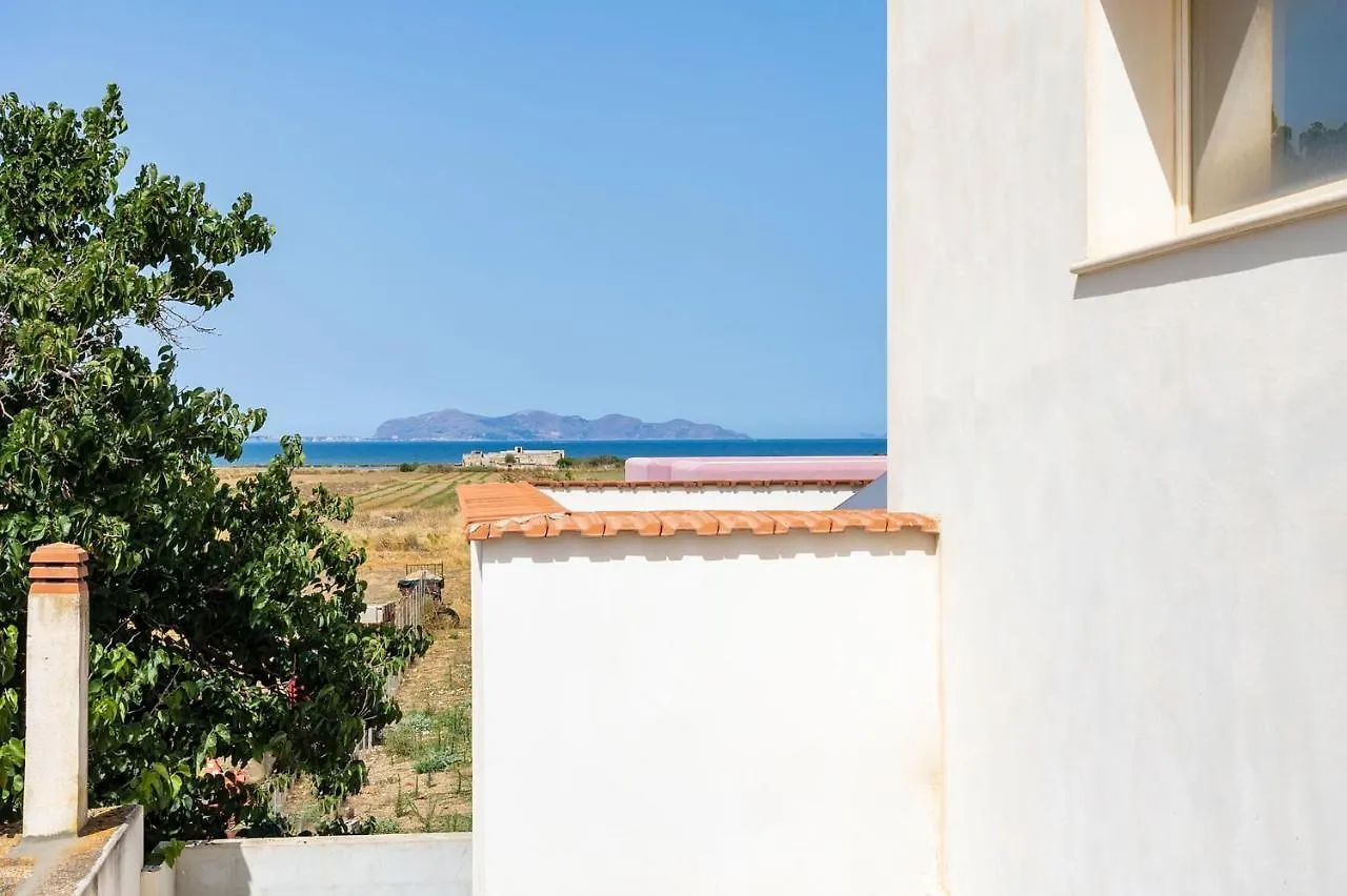 Bed and Breakfast Brezza Salina Torre Nubia